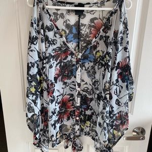 EUC Torrid top size 2